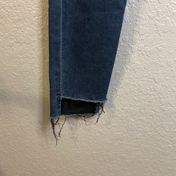 7 for All Mankind Gwenevere Ankle Skinny Mid Rise Jean Size 27 GUC - Picture 2 of 5